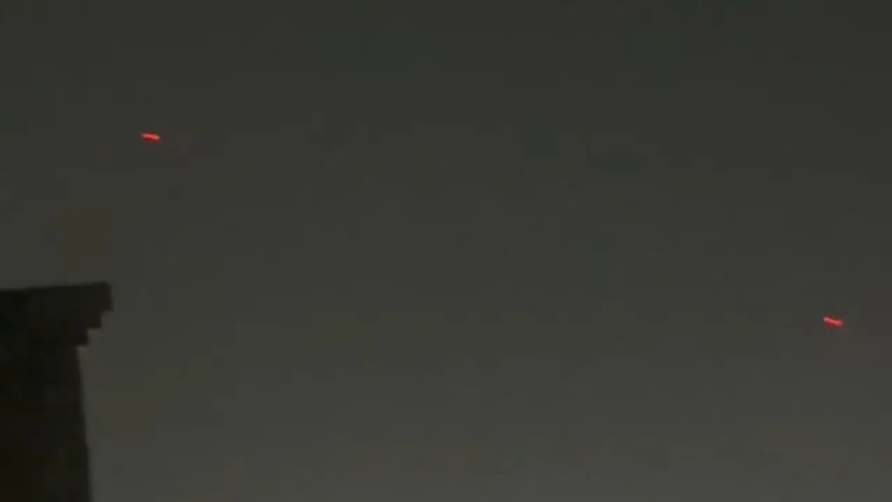 Jammu: పాకిస్థాన్ దుశ్చ‌ర్య‌.. రాకెట్ల‌తో దాడి, బ్లాక్ అవుట్‌లో జ‌మ్మూ 