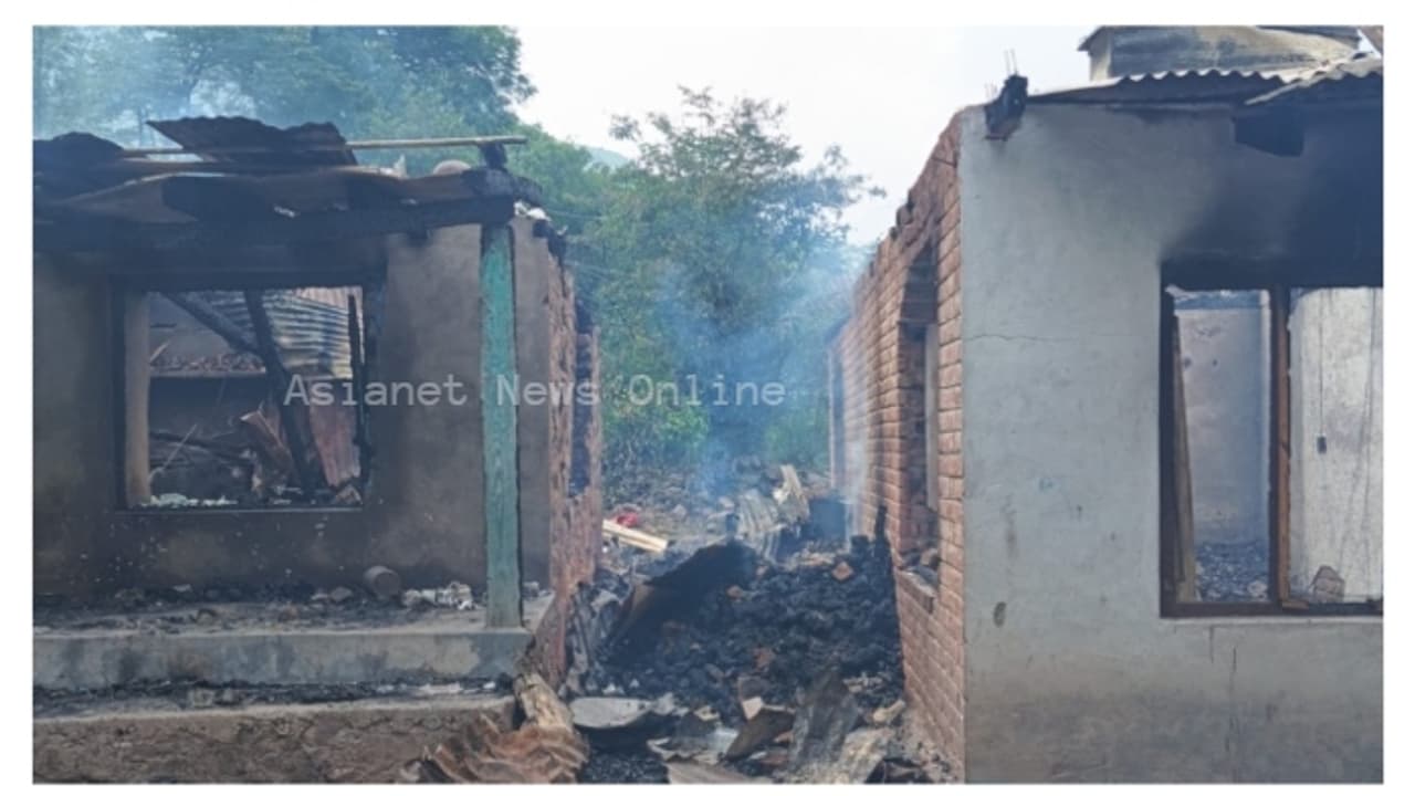 ജമ്മുവിലും അതിർത്തിയിലും കുടുങ്ങി മലയാളികൾ; വിമാനത്താവളം അടച്ചത് യാത്ര മുടക്കി, കണ്‍ട്രോള്‍ റൂം തുറന്നു