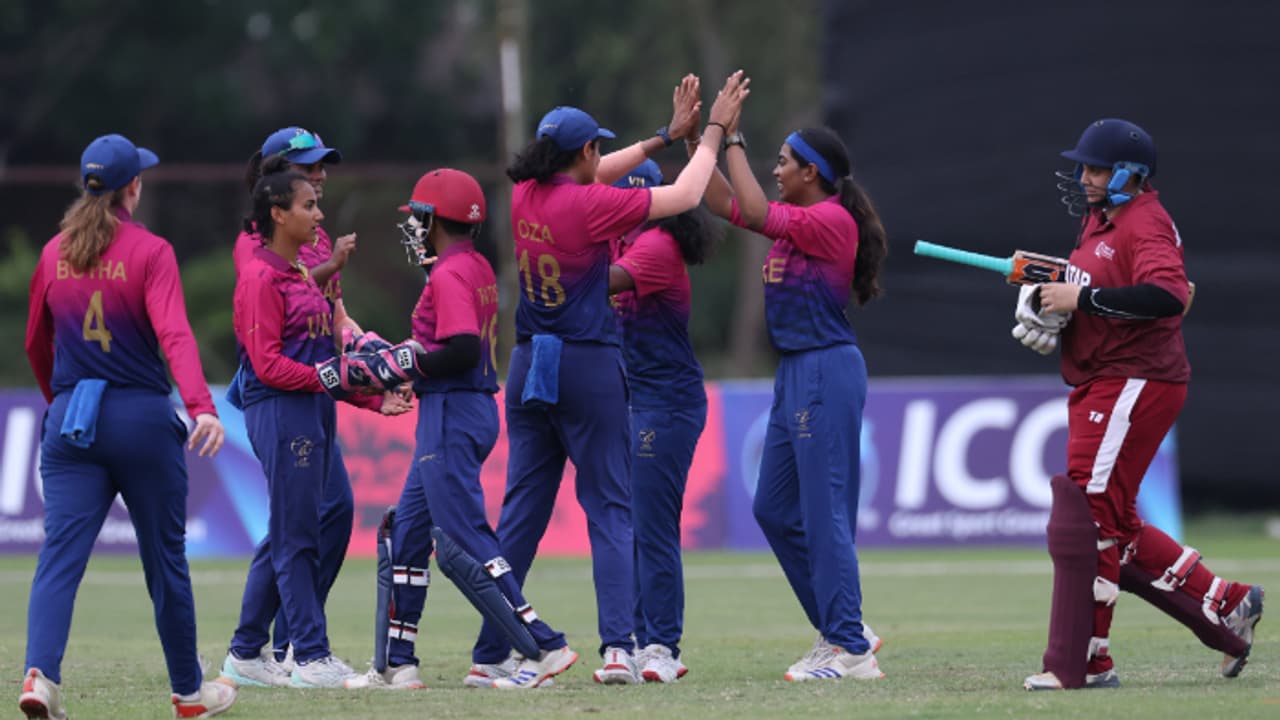 ക്രിക്കറ്റിലെ വിചിത്ര സംഭവം! സ്വന്തം ടീമിലെ എല്ലാവരേയും റിട്ടയേര്‍ഡ് ഔട്ടാക്കി യുഎഇ ടീം