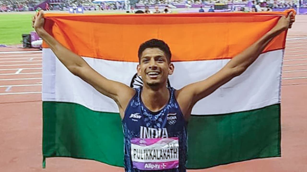 800 മീറ്ററില് ദേശീയ റെക്കോര്ഡിട്ട് മലയാളി താരം മുഹമ്മദ് അഫ്സല്; തകര്ത്തത് ഏഴ് വര്ഷം പഴക്കമുള്ള നേട്ടം 800 മീറ്ററില് ദേശീയ റെക്കോര്ഡിട്ട് മലയാളി താരം മുഹമ്മദ് അഫ്സല്; തകര്ത്തത് ഏഴ് വര്ഷം പഴക്കമുള്ള നേട്ടം