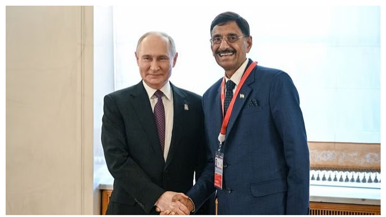 'കൂടെയുണ്ട്, ഒരുമിച്ച് മുന്നോട്ട് പോകും'; ഇന്ത്യക്ക് പൂർണ പിന്തുണയെന്ന് റഷ്യ, നന്ദിയെന്ന് ഇന്ത്യ