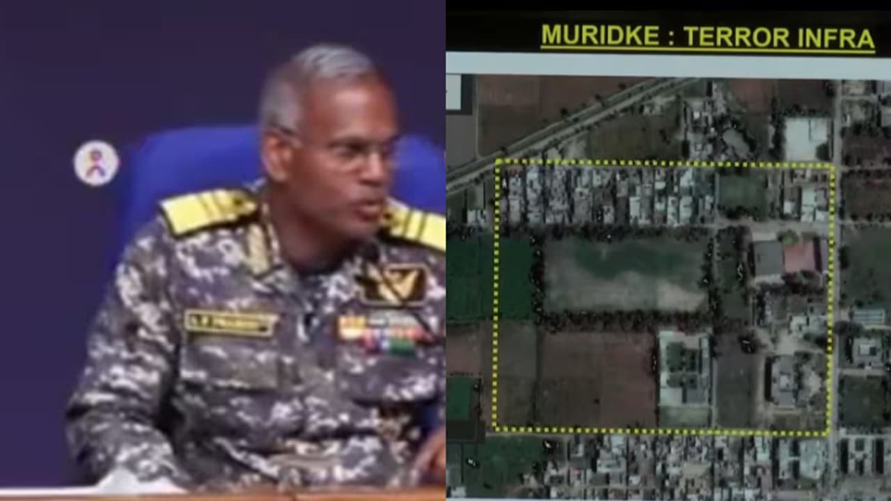 ഓപ്പറേഷൻ സിന്ദൂർ: നാവിക സേനയുടെ ആദ്യ പ്രതികരണമെത്തി, പ്രവർത്തിച്ചതെങ്ങനെയെന്ന് വിശദീകരിച്ച് വൈസ് അഡ്മിറൽ ഓപ്പറേഷൻ സിന്ദൂർ: നാവിക സേനയുടെ ആദ്യ പ്രതികരണമെത്തി, പ്രവർത്തിച്ചതെങ്ങനെയെന്ന് വിശദീകരിച്ച് വൈസ് അഡ്മിറൽ