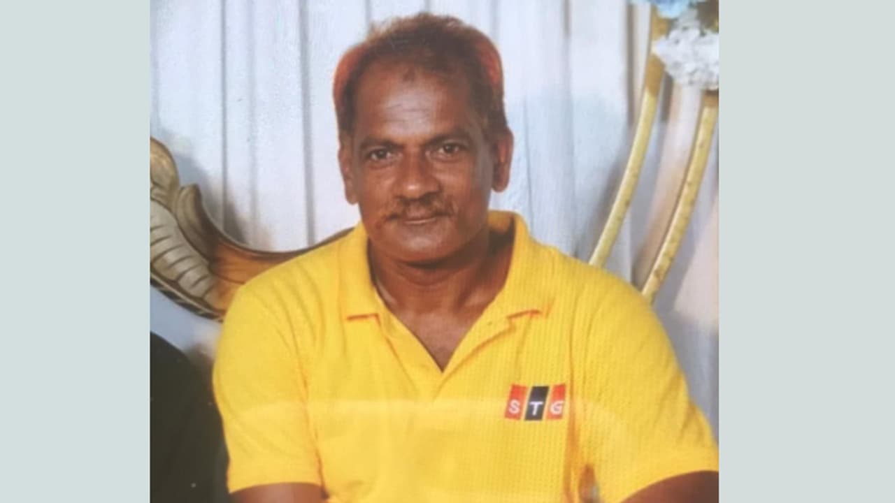 റോഡരികിലൂടെ നടക്കുന്നതിനിടെ അപകടം; പിറകിൽ നിന്ന് വന്ന ബസ്സിടിച്ച് വാഴക്കാട് സ്വദേശിക്ക് ദാരുണാന്ത്യം