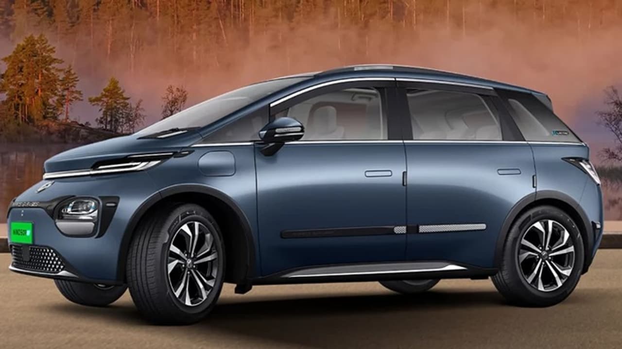 ഒറ്റ ദിവസം കൊണ്ട് ഡെലിവറി ചെയ്തത് 150 യൂണിറ്റ് എംജി വിൻഡ്സർ ഇവി പ്രോകൾ ഒറ്റ ദിവസം കൊണ്ട് ഡെലിവറി ചെയ്തത് 150 യൂണിറ്റ് എംജി വിൻഡ്സർ ഇവി പ്രോകൾ