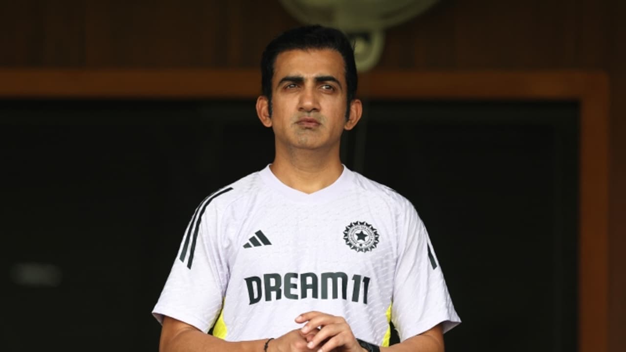 കുബ്ലെയും ചാപ്പലുമല്ല, ചാവേറാകാൻ നിന്നില്ല! താരാധിപത്യം വെട്ടി, സർവശക്തനാകുന്ന ഗംഭീര് കുബ്ലെയും ചാപ്പലുമല്ല, ചാവേറാകാൻ നിന്നില്ല! താരാധിപത്യം വെട്ടി, സർവശക്തനാകുന്ന ഗംഭീര്