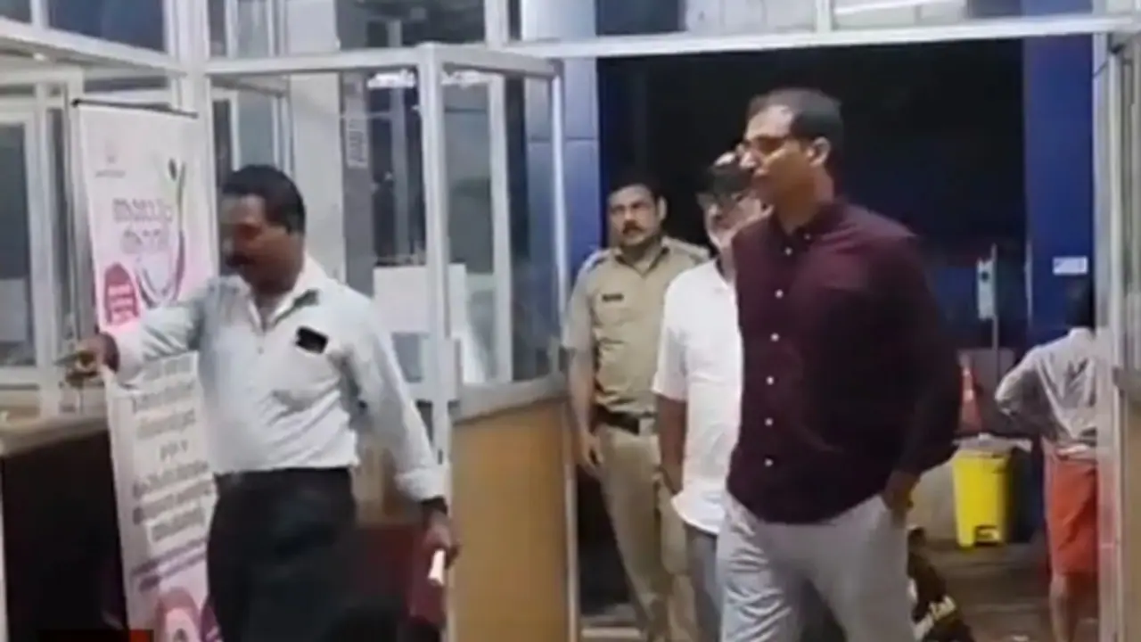 വടകര സ്വദേശി അധ്യാപകൻ, കശ്മീരിലേക്ക് ടൂറിനിടെ സഹപ്രവർത്തകന്‍റെ മകളോട് ലൈംഗികാതിക്രമം; പഹൽഗാം പൊലീസ് പിടികൂടി