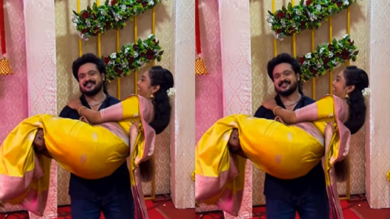 രേവതിയെ എടുത്തുപൊക്കി സച്ചി; സീരിയൽ ലൊക്കേഷനിലെ വീഡിയോയുമായി റബേക്ക; ഏറ്റെടുത്ത് ആരാധകർ രേവതിയെ എടുത്തുപൊക്കി സച്ചി; സീരിയൽ ലൊക്കേഷനിലെ വീഡിയോയുമായി റബേക്ക; ഏറ്റെടുത്ത് ആരാധകർ