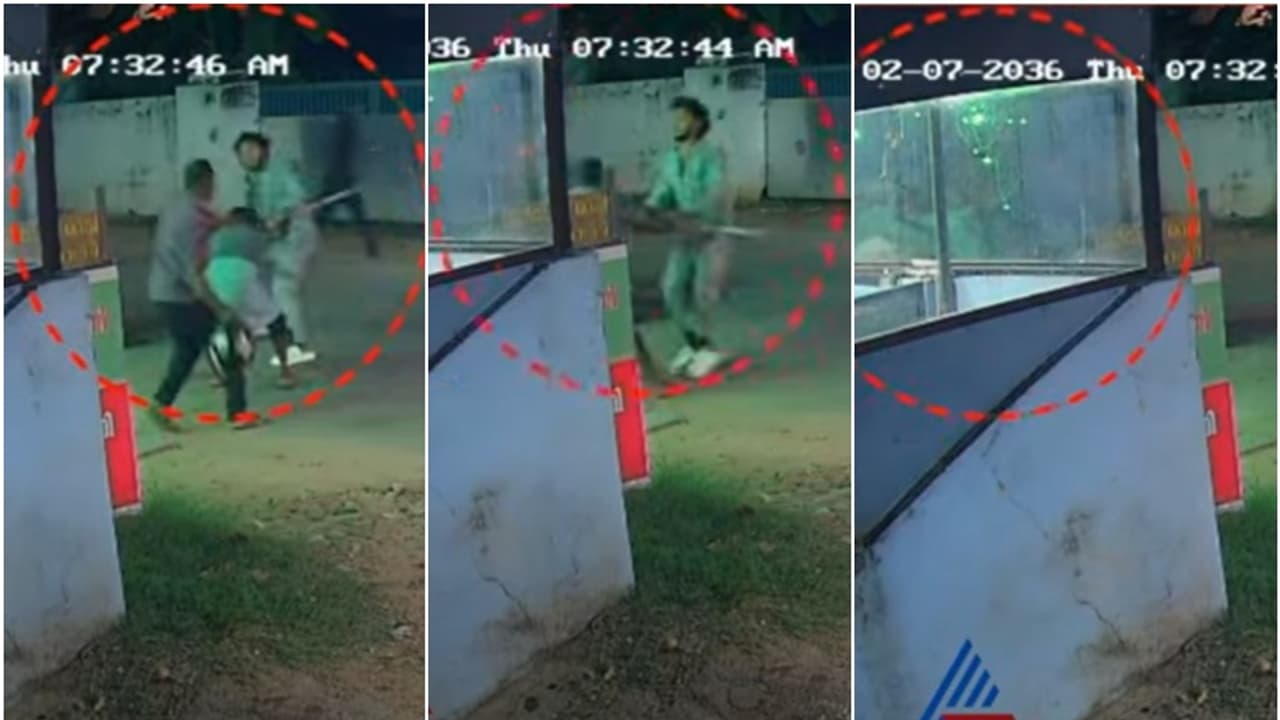 പൊറോട്ട ഇല്ലെങ്കിൽ അടി? കൊല്ലത്തെ ആക്രമണത്തിന്റെ സിസിടിവി ദൃശ്യങ്ങൾ പുറത്ത് പൊറോട്ട ഇല്ലെങ്കിൽ അടി? കൊല്ലത്തെ ആക്രമണത്തിന്റെ സിസിടിവി ദൃശ്യങ്ങൾ പുറത്ത്