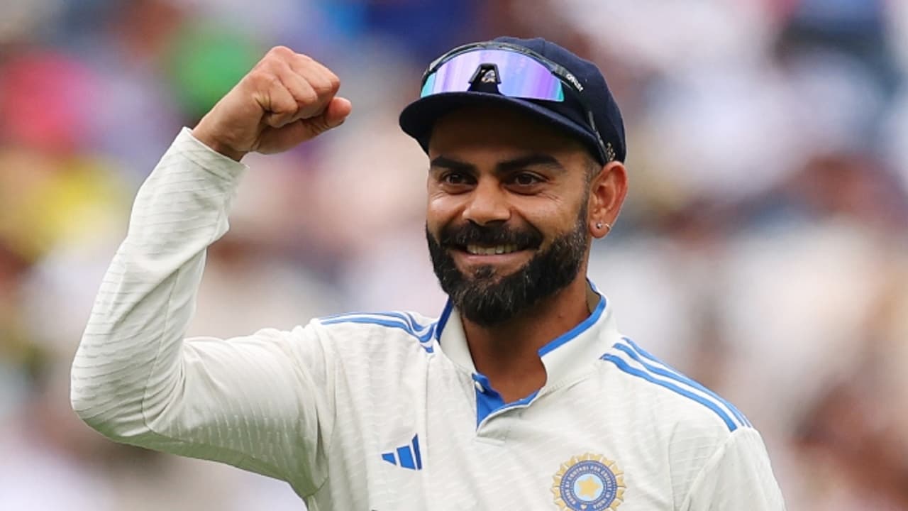 ടെസ്റ്റ് ക്രിക്കറ്റിന് ഉയിര് കൊടുത്തവൻ, ഇതിഹാസങ്ങള്ക്കൊപ്പമെത്തിയോ കോലി? ടെസ്റ്റ് ക്രിക്കറ്റിന് ഉയിര് കൊടുത്തവൻ, ഇതിഹാസങ്ങള്ക്കൊപ്പമെത്തിയോ കോലി?