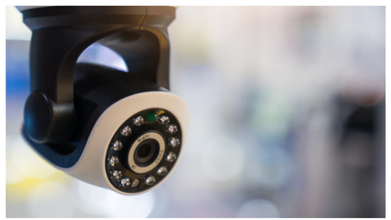 വീട്ടിൽ സി.സി.ടി.വി സ്ഥാപിക്കാൻ പ്ലാനുണ്ടോ? ഇക്കാര്യങ്ങൾ ശ്രദ്ധിക്കണേ 