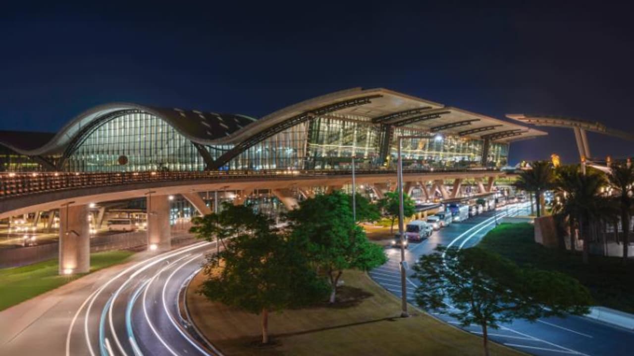 ട്രംപിന്റെ ഖത്തർ സന്ദർശനം; ഹമദ് വിമാനത്താവളത്തിലേക്കുള്ള റോഡ് അടച്ചു 