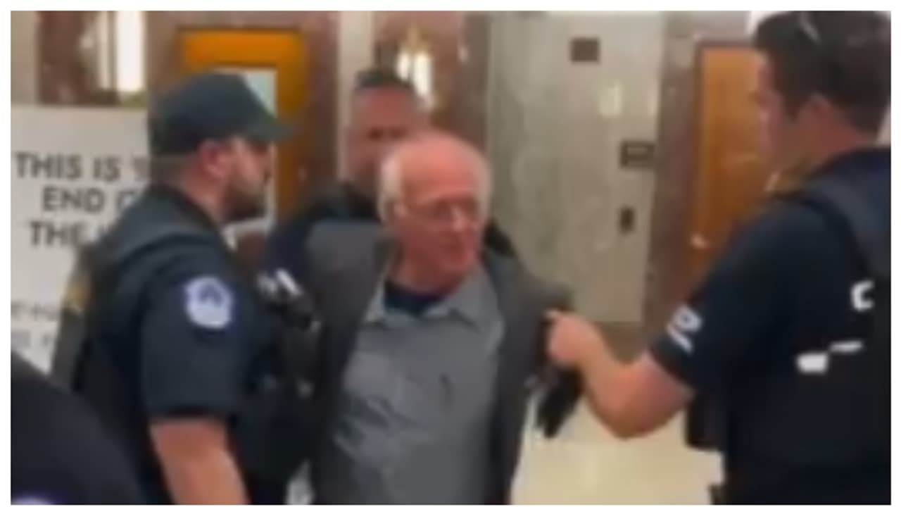 'അവർ ഗാസയിലെ പാവപ്പെട്ട കുഞ്ഞുങ്ങളെ കൊല്ലുന്നു'; ബെൻ & ജെറി ഐസ്ക്രീം സഹസ്ഥാപകന്‍റെ പ്രതിഷേധം. അറസ്റ്റ് 