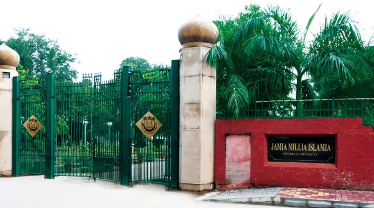 'രാജ്യത്തിനൊപ്പം'; തുര്ക്കിയുമായുള്ള അക്കാദമിക് ബന്ധം അവസാനിപ്പിച്ച് ജാമിയ മില്ലിയ സര്വകലാശാല 'രാജ്യത്തിനൊപ്പം'; തുര്ക്കിയുമായുള്ള അക്കാദമിക് ബന്ധം അവസാനിപ്പിച്ച് ജാമിയ മില്ലിയ സര്വകലാശാല