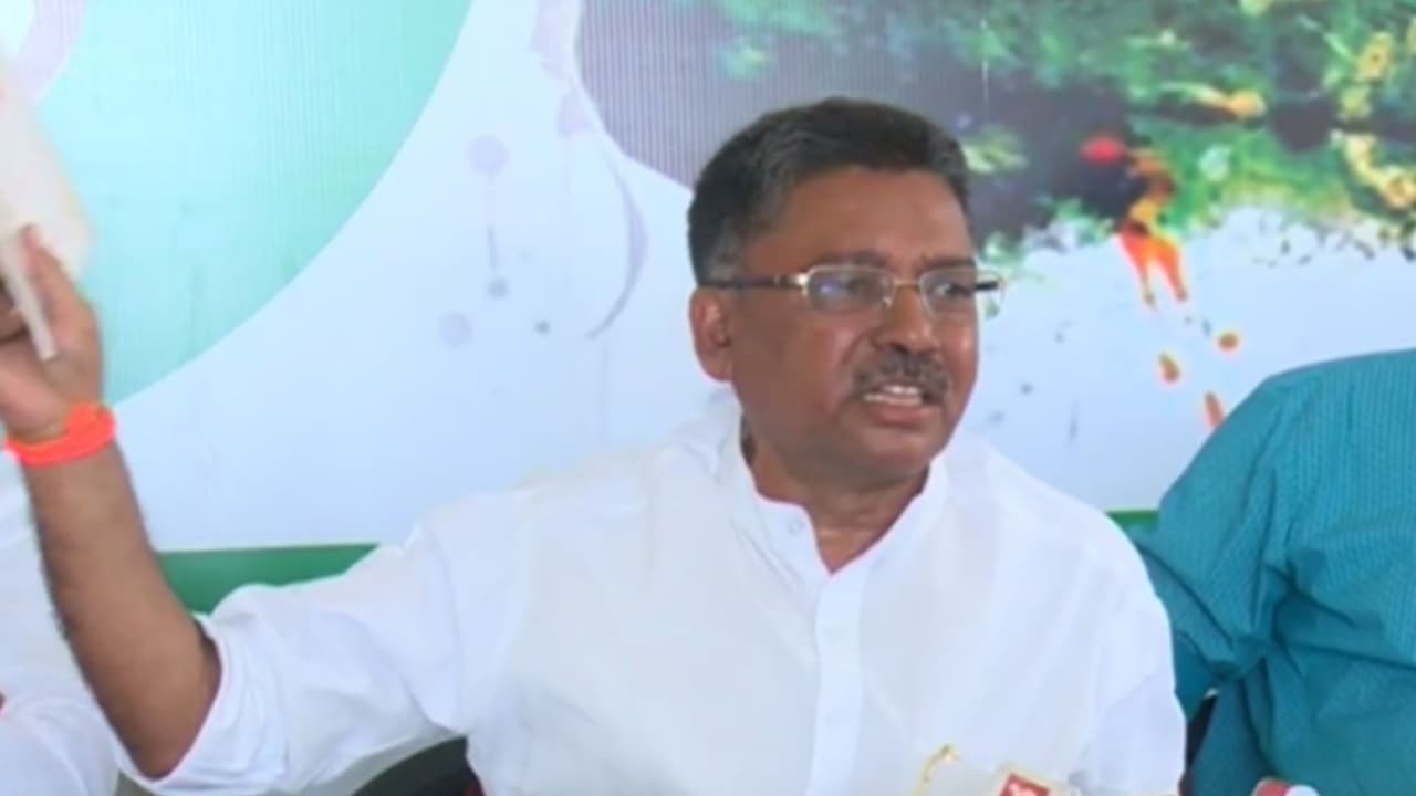 ಜನಾರ್ದನ ರೆಡ್ಡಿ ಬಂಧನ ಆಯ್ತು, ಲೂಟಿ ಮಾಡಿದ ಕೋಟ್ಯಂತರ ಹಣ ಯಾರು ವಸೂಲಿ ಮಾಡಬೇಕು? : ಉಗ್ರಪ್ಪ 