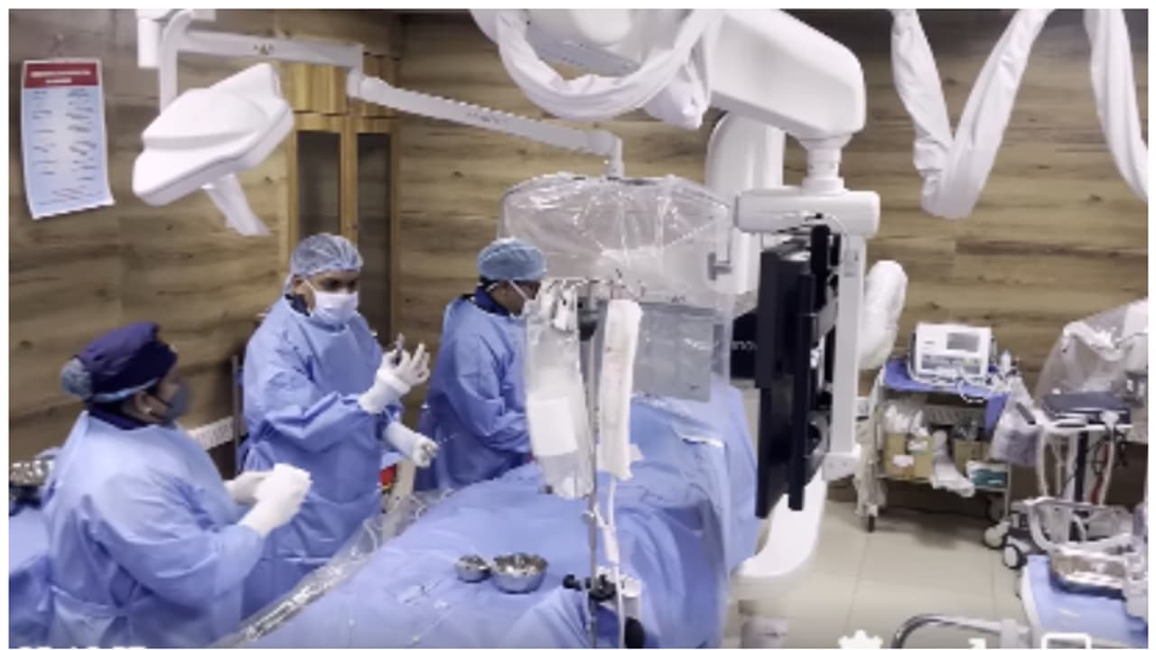 12 ജില്ലാ ആശുപത്രികളിൽ സ്ട്രോക് യൂണിറ്റ്, സമഗ്ര പരിചരണ സെന്റർ; പക്ഷാഘാത ചികിത്സയിൽ മുന്നേറ്റമെന്ന് മന്ത്രി 12 ജില്ലാ ആശുപത്രികളിൽ സ്ട്രോക് യൂണിറ്റ്, സമഗ്ര പരിചരണ സെന്റർ; പക്ഷാഘാത ചികിത്സയിൽ മുന്നേറ്റമെന്ന് മന്ത്രി