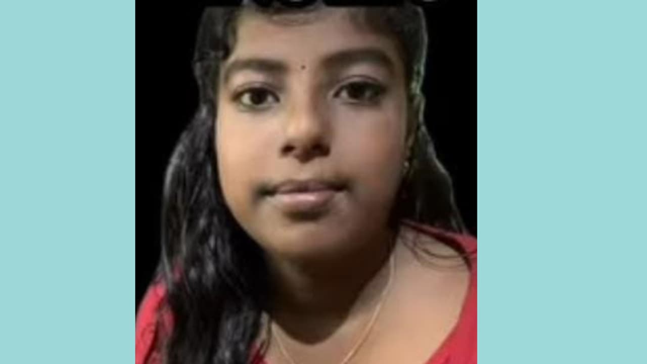 തലച്ചോറിൽ അണുബാധ; വിദ്യാർഥിനി മരിച്ചു, പന്നി ചത്തുകിടന്ന തോട്ടിലൂടെ നടന്നപ്പോൾ അണുബാധയേറ്റതാകാമെന്ന് സംശയം