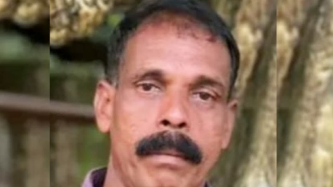ബസിന്റെ സെന്റര്‍ ബോള്‍ട്ട് തകര്‍ന്ന് പിൻഭാഗം പാലത്തിലിടിച്ച് അപകടം, ചികിത്സയിലായിരുന്ന 50കാരൻ മരിച്ചു