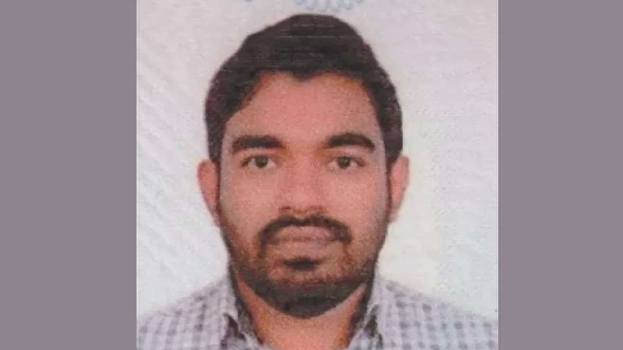 പ്രവാസി മലയാളി ഖത്തറിൽ മരിച്ചനിലയിൽ, വിട വാങ്ങിയത് തൃശൂർ സ്വദേശി പ്രവാസി മലയാളി ഖത്തറിൽ മരിച്ചനിലയിൽ, വിട വാങ്ങിയത് തൃശൂർ സ്വദേശി