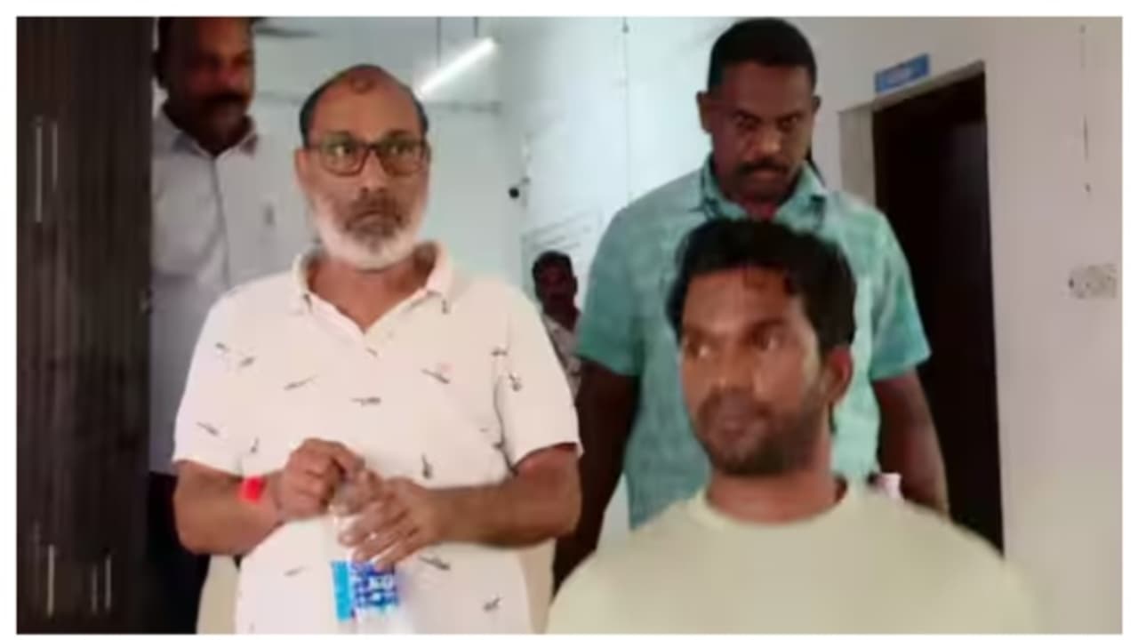 ഇഡി കൈക്കൂലി കേസ്; മുൻകൂര്‍ ജാമ്യം തേടി ഇഡി ഉദ്യോഗസ്ഥൻ ഹൈക്കോടതിയിൽ 'പ്രതിചേര്‍ത്തത് ദുരുദ്ദേശത്തോടെ'