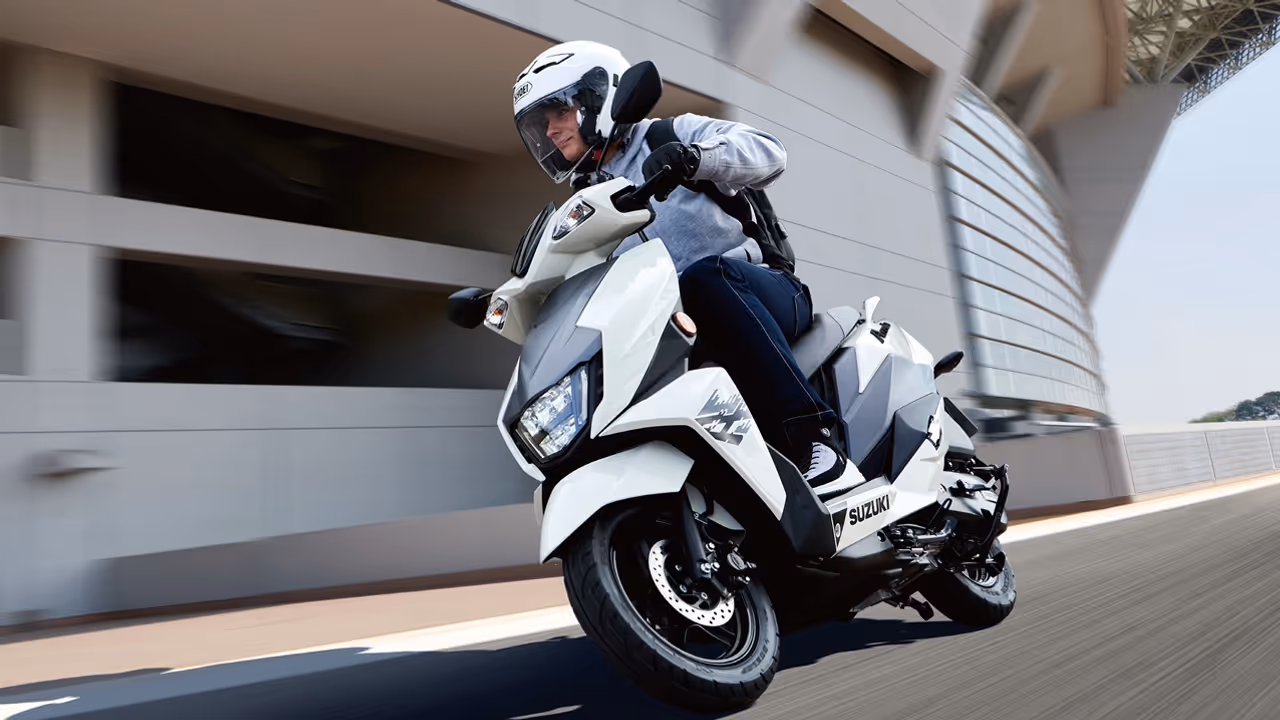 91,400 രൂപയ്ക്ക് ഒരു കിടുക്കൻ സ്കൂട്ടർ, പുതിയ സുസുക്കി അവെനിസ് ഇന്ത്യയിൽ 91,400 രൂപയ്ക്ക് ഒരു കിടുക്കൻ സ്കൂട്ടർ, പുതിയ സുസുക്കി അവെനിസ് ഇന്ത്യയിൽ