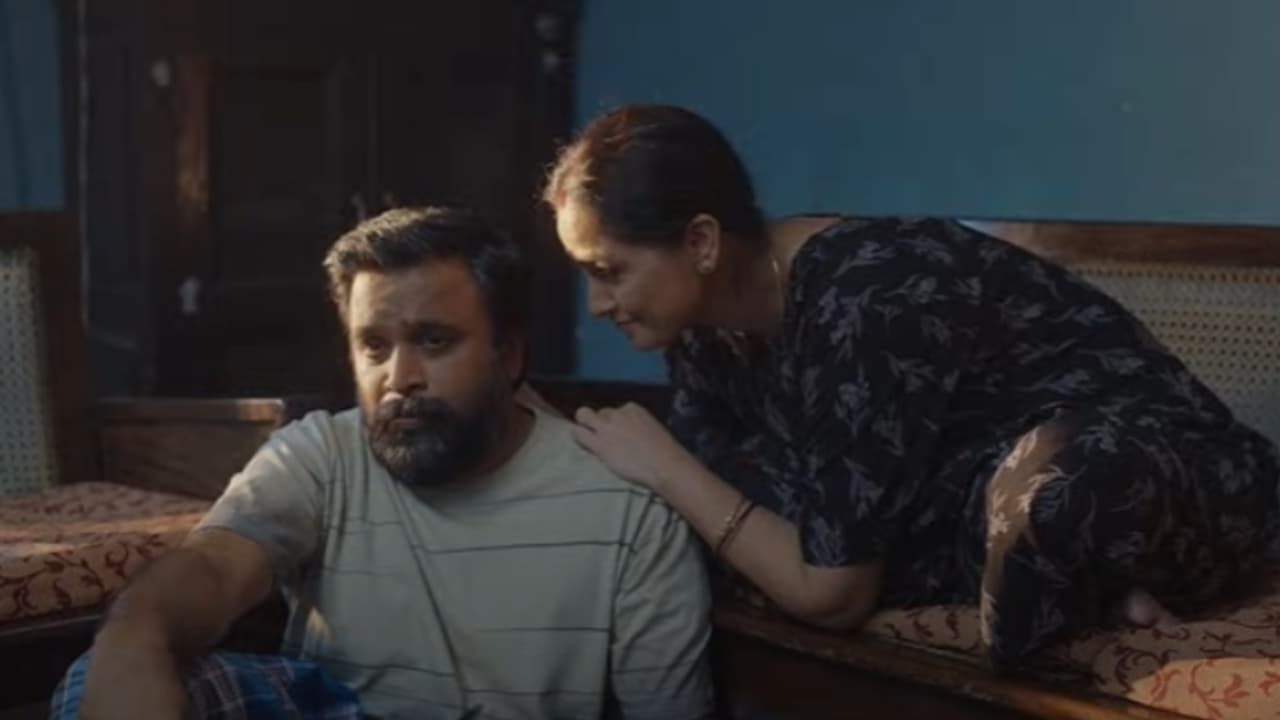 വാഴ്ന്ത് പാര്..; മലയാളി പ്രിയവും നേടിയ ടൂറിസ്റ്റ് ഫാമിലിയിലെ ഗാനമെത്തി വാഴ്ന്ത് പാര്..; മലയാളി പ്രിയവും നേടിയ ടൂറിസ്റ്റ് ഫാമിലിയിലെ ഗാനമെത്തി