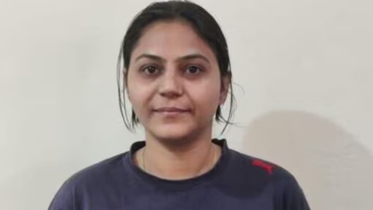 ಭಾರತದ್ದೇ ‘ರೀಲ್ಸ್ ಸ್ಸಾರ್’ಗಳ ಬಳಸಿ ಭಾರತ ವಿರುದ್ಧವೇ ಪಾಕ್ ಸಂಚು! ಜ್ಯೋತಿ ಕೊಟ್ಟ ಮಾಹಿತಿಯಿಂದಲೇ ಪಹಲ್ಗಾಂ ದಾಳಿ!? ಭಾರತದ್ದೇ ‘ರೀಲ್ಸ್ ಸ್ಸಾರ್’ಗಳ ಬಳಸಿ ಭಾರತ ವಿರುದ್ಧವೇ ಪಾಕ್ ಸಂಚು! ಜ್ಯೋತಿ ಕೊಟ್ಟ ಮಾಹಿತಿಯಿಂದಲೇ ಪಹಲ್ಗಾಂ ದಾಳಿ!?