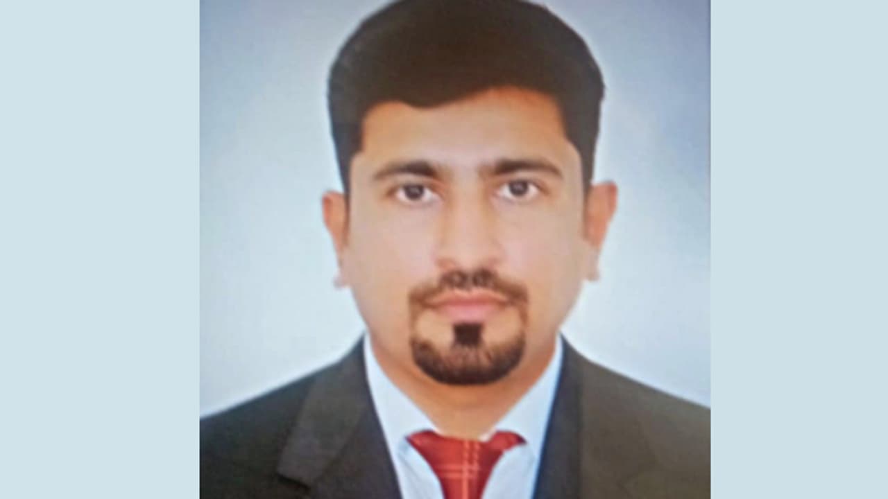  പുതിയ ജോലിയിൽ പ്രവേശിക്കാൻ പോകുന്നതിനിടെ ഹൃദയാഘാതം; മലയാളി മരിച്ചു