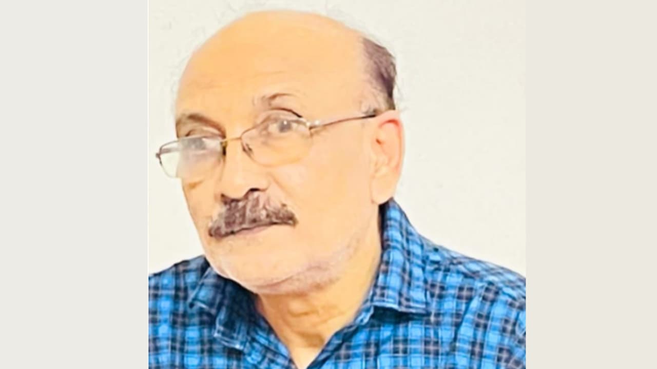 40 വർഷത്തെ പ്രവാസ ജീവിതം, രണ്ടാഴ്ച മുമ്പ് ചികിത്സക്കായി നാട്ടിലെത്തിയ മലയാളി മരിച്ചു 40 വർഷത്തെ പ്രവാസ ജീവിതം, രണ്ടാഴ്ച മുമ്പ് ചികിത്സക്കായി നാട്ടിലെത്തിയ മലയാളി മരിച്ചു