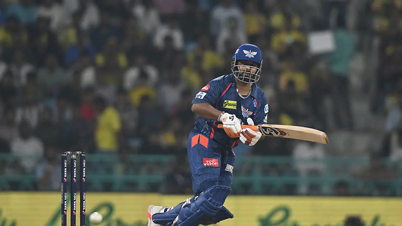 വെറും 5 മിനിറ്റ് കൊണ്ട് റിഷഭ് പന്തിന്‍റെ ബാറ്റിംഗിലെ പ്രശ്നങ്ങള്‍ പരിഹരിക്കാം, ഉപദേശവുമായി യോഗ്‌രാജ് സിംഗ്