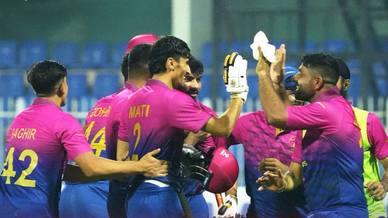 ടി20യില്‍ ചരിത്ര ജയവുമായി യുഎഇ! ബംഗ്ലാദേശിന്റെ കൂറ്റന്‍ സ്‌കോര്‍ ത്രില്ലര്‍ പോരില്‍ മറികടന്നു