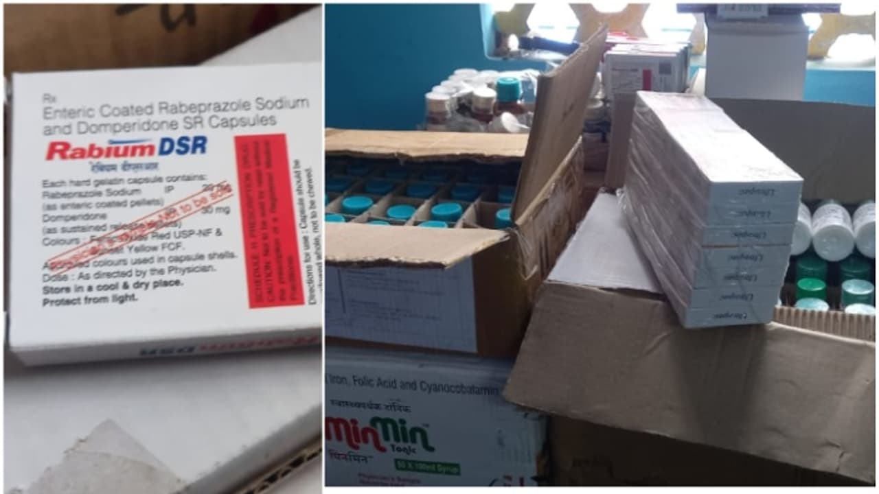 ആശുപത്രിയിൽ പണം വാങ്ങി വിറ്റത് സാമ്പിൾ മരുന്നുകൾ, അതിനും അമിത വില; രഹസ്യ വിവരത്തിന്റെ അടിസ്ഥാനത്തിൽ പരിശോധന ആശുപത്രിയിൽ പണം വാങ്ങി വിറ്റത് സാമ്പിൾ മരുന്നുകൾ, അതിനും അമിത വില; രഹസ്യ വിവരത്തിന്റെ അടിസ്ഥാനത്തിൽ പരിശോധന