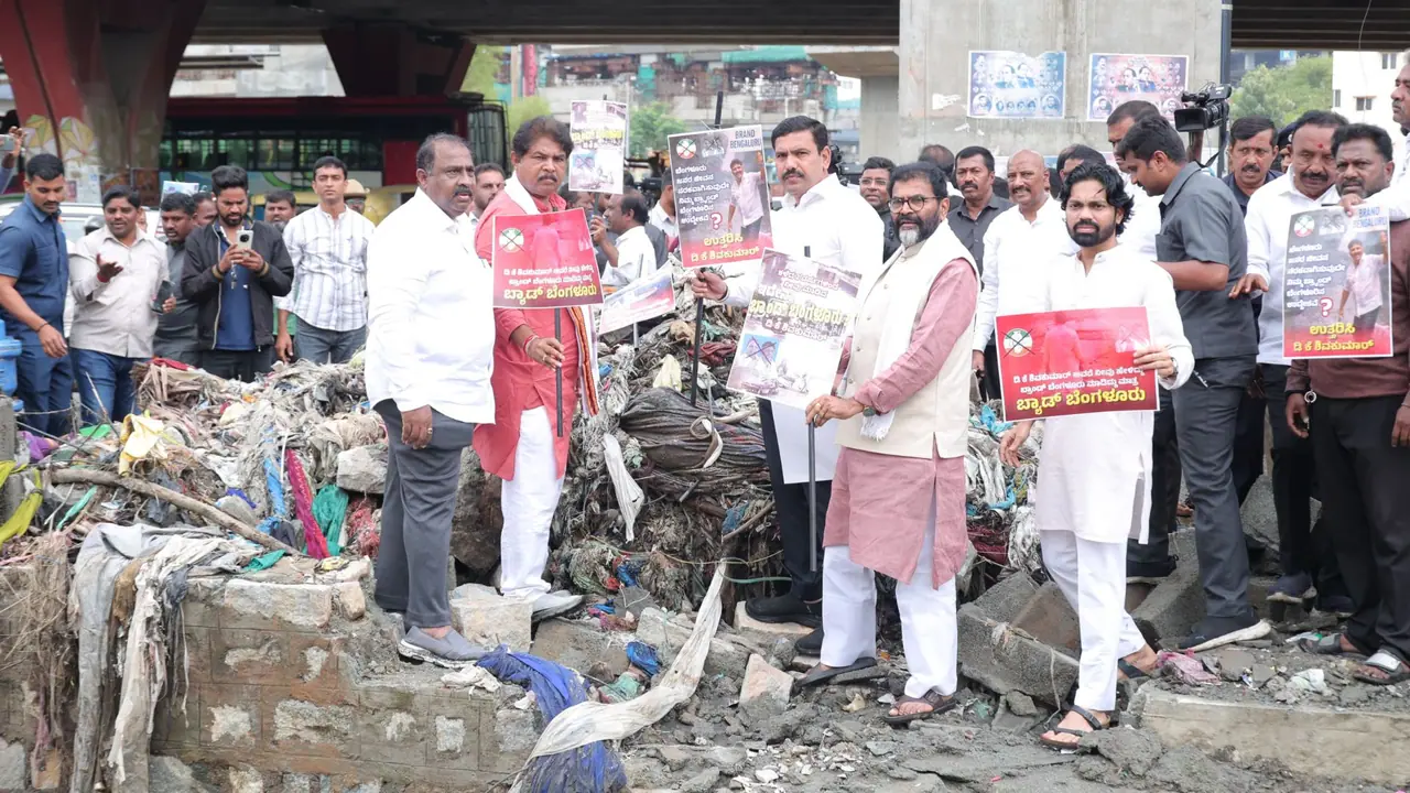 ಬಿಜೆಪಿ ಕೊಟ್ಟಿದ್ದ ₹1,600 ಕೋಟಿ ಕಾಮಗಾರಿ ನಡೆದಿದ್ದರೆ ಬೆಂಗಳೂರಿಗೆ ಇಂತಹ ಸ್ಥಿತಿ ಬರುತ್ತಿರಲಿಲ್ಲ; ಆರ್. ಅಶೋಕ ಬಿಜೆಪಿ ಕೊಟ್ಟಿದ್ದ ₹1,600 ಕೋಟಿ ಕಾಮಗಾರಿ ನಡೆದಿದ್ದರೆ ಬೆಂಗಳೂರಿಗೆ ಇಂತಹ ಸ್ಥಿತಿ ಬರುತ್ತಿರಲಿಲ್ಲ; ಆರ್. ಅಶೋಕ