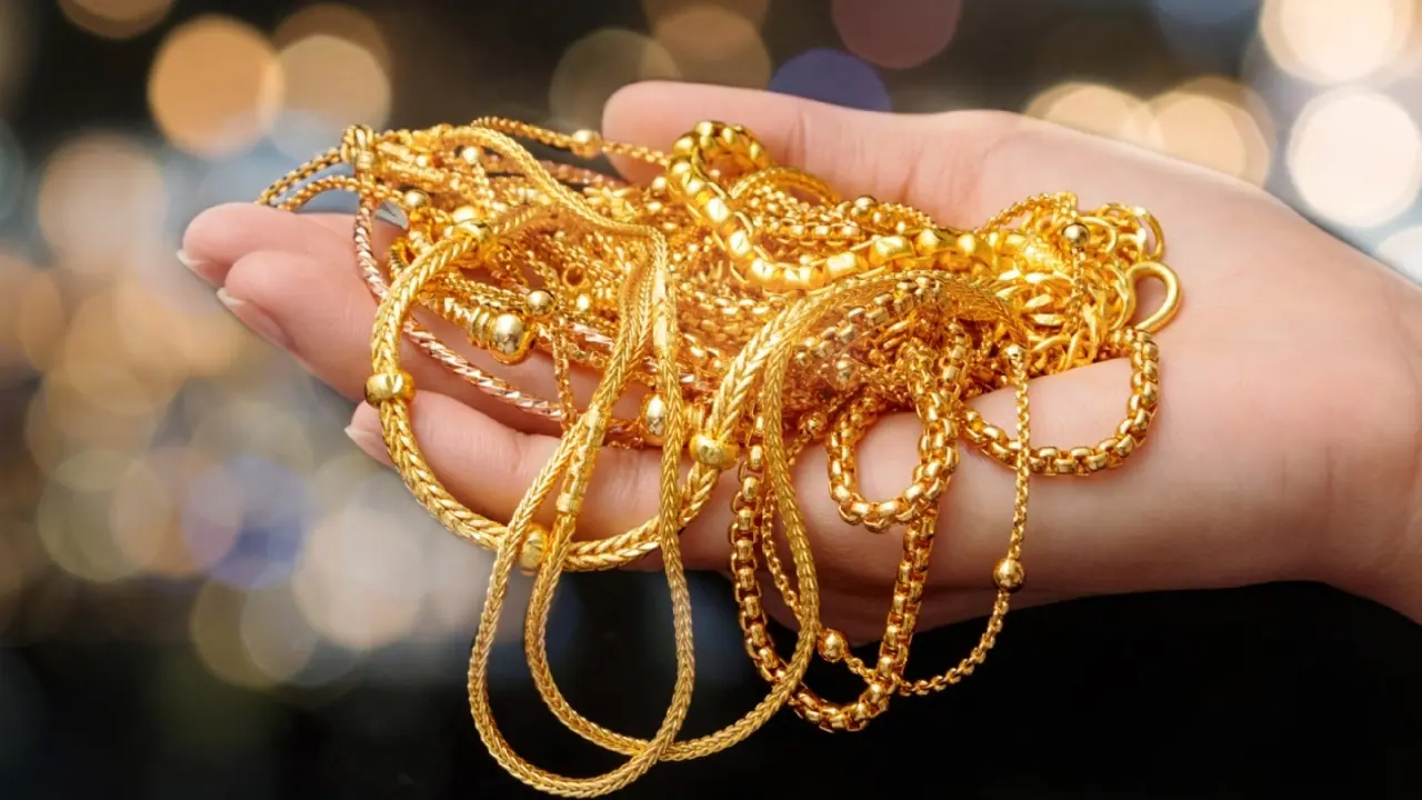 Gold Rate Today: വിവാഹ വിപണിക്ക് ആശ്വാസം, രണ്ടാം ദിവസവും മാറ്റമില്ലാതെ സ്വർണവില Gold Rate Today: വിവാഹ വിപണിക്ക് ആശ്വാസം, രണ്ടാം ദിവസവും മാറ്റമില്ലാതെ സ്വർണവില