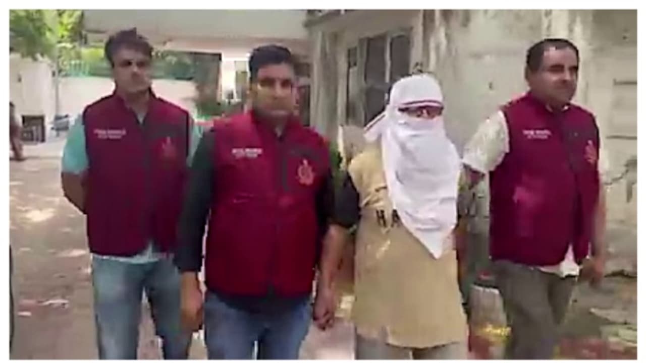 21 ഡ്രൈവർമാരെ കൊന്ന് മുതലകളുളള കനാലിൽ തള്ളി, 125 പേരുടെ കി‍ഡ്നി മോഷ്ടിച്ച് വിറ്റു; 'ഡോക്ടർ ‍ഡെത്ത്' പിടിയിൽ