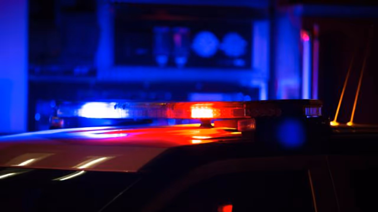 വീടുവിട്ടിറങ്ങിയ 15കാരിയെ കാണാതായത് 2 മാസം, കുട്ടി അനുഭവിച്ചത് കൊടും ക്രൂരത, കണ്ടെത്തിയത് പൂട്ടിയിട്ട വീട്ടിൽ