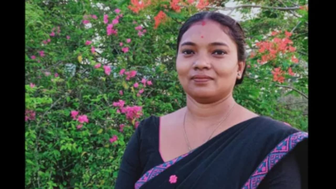 ജോലി സ്ഥലത്തുനിന്ന് വീട്ടിലെത്തിയപ്പോൾ വീട്ടിൽ ഭാര്യയ്ക്കൊപ്പം സഹപ്രവർത്തകനും; വഴക്കിനൊടുവിൽ ക്രൂര കൊലപാതകം ജോലി സ്ഥലത്തുനിന്ന് വീട്ടിലെത്തിയപ്പോൾ വീട്ടിൽ ഭാര്യയ്ക്കൊപ്പം സഹപ്രവർത്തകനും; വഴക്കിനൊടുവിൽ ക്രൂര കൊലപാതകം