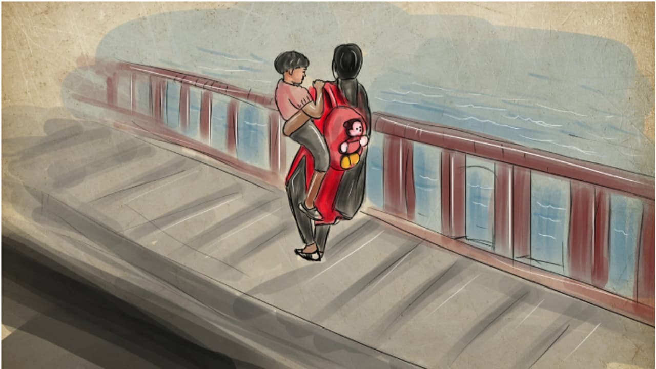 ഇരുട്ടും മഴയും അവഗണിച്ച് തെരച്ചിൽ, മരത്തടിയിൽ തട്ടിക്കിടന്ന് കല്യാണിയുടെ മൃതദേഹം, കണ്ണീരിൽ നാട്ടുകാർ ഇരുട്ടും മഴയും അവഗണിച്ച് തെരച്ചിൽ, മരത്തടിയിൽ തട്ടിക്കിടന്ന് കല്യാണിയുടെ മൃതദേഹം, കണ്ണീരിൽ നാട്ടുകാർ