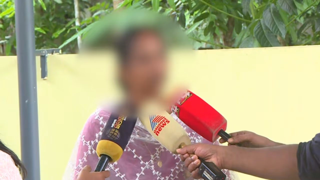 'ചിരിച്ചല്ലാതെ കുഞ്ഞിനെ കണ്ടിട്ടില്ല'; സംശയം തോന്നത്തക്ക രീതിയിൽ ഒന്നും ഉണ്ടായിട്ടില്ലെന്ന് അങ്കണവാടി ടീച്ചർ
