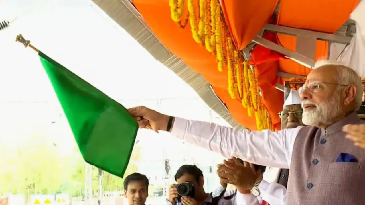 PM Modi Rajasthan Visit LIVE Updates See 10 amazing pictures of PM Modi in Bikaner 