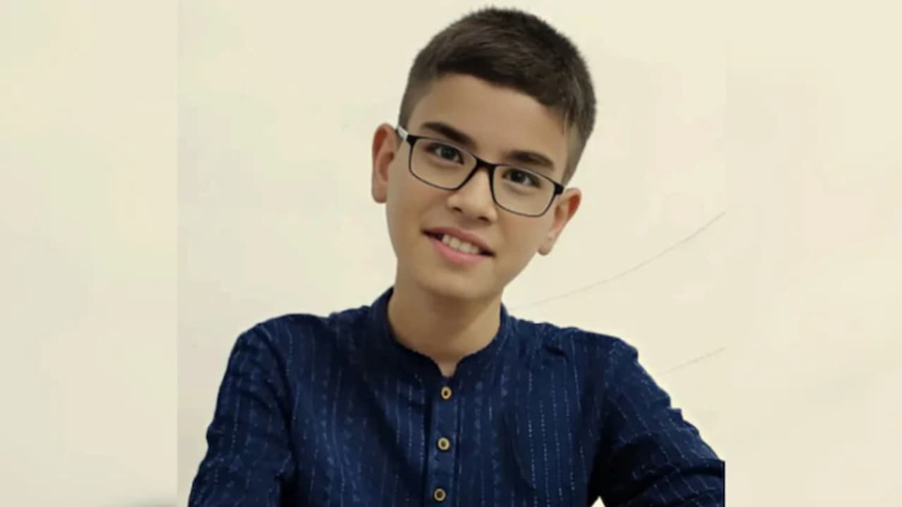 പഠനത്തിൽ മിടുമിടുക്കൻ, തബല വായിക്കും അഭിനയിക്കും;കാത്തിരുന്ന് കാര്യമില്ലെന്നറിഞ്ഞ അച്ഛനും അമ്മയും മാത‍ൃകയായി