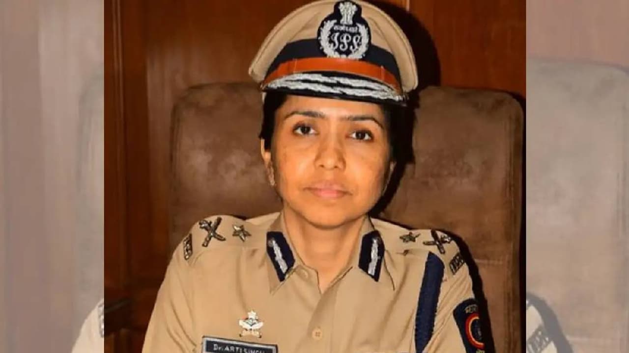 ಈ ಲೇಡಿ ಸಿಂಗಂ ಮುಂಬಯಿಯ ಮೊದಲ ಮಹಿಳಾ ಜಂಟಿ ಕಮಿಷನರ್!