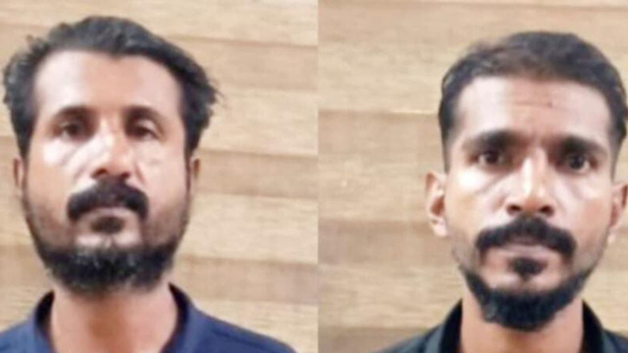 കുഞ്ഞനും വാവയും ചില്ലറക്കാരല്ല, ഇടപെട്ട ഗീരീഷിന്റെ വീട്ടിൽ കയറി അഴിഞ്ഞാട്ടം;സഹോദരങ്ങളെ അറസ്റ്റ് ചെയ്ത് പൊലീസ് കുഞ്ഞനും വാവയും ചില്ലറക്കാരല്ല, ഇടപെട്ട ഗീരീഷിന്റെ വീട്ടിൽ കയറി അഴിഞ്ഞാട്ടം;സഹോദരങ്ങളെ അറസ്റ്റ് ചെയ്ത് പൊലീസ്