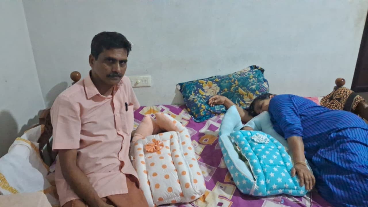18 വര്‍ഷത്തെ കാത്തിരിപ്പിന് ശേഷം പിറന്ന ഇരട്ടകൾ, ഡോർ ലോക്കായിട്ടും അത്ഭുതരക്ഷ; നന്ദി പറഞ്ഞ് സജിയും ബേബിയും
