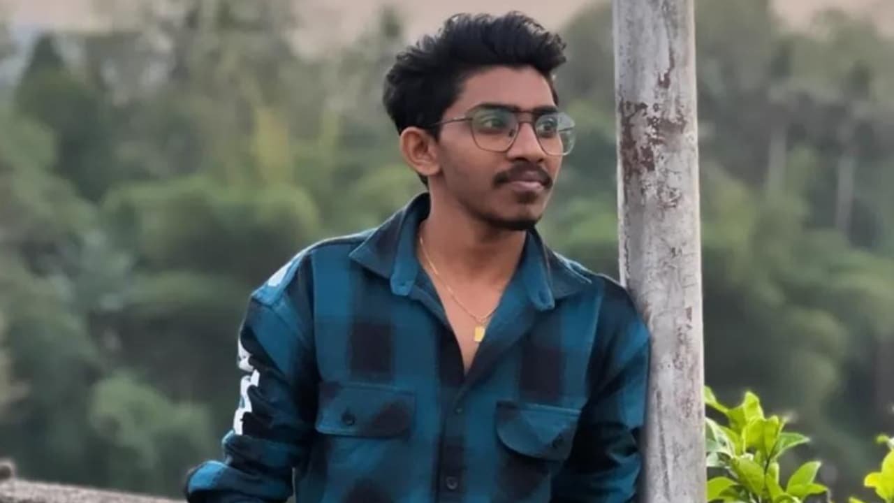 പത്തനംതിട്ട സ്വദേശിയായ ട്രാൻസ്‌മാൻ വീടിനുള്ളിൽ മരിച്ച നിലയിൽ