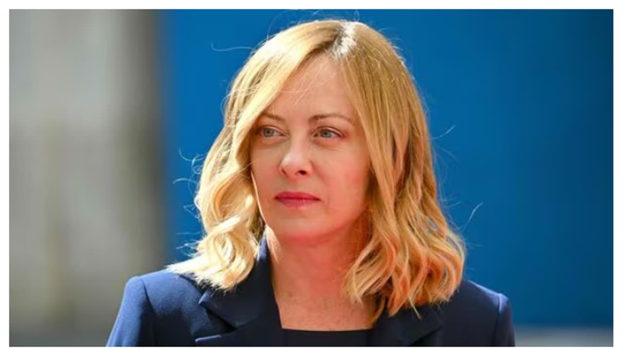 മെലോനിയുടെ എതിർപ്പ് മറികടന്ന് ജൂണിലെ ഹിതപരിശോധന പാസാകുമോ? പൗരത്വം സ്വപ്നം കണ്ട് ഇയുവിന് പുറത്തെ 14 ലക്ഷം ആളുകൾ മെലോനിയുടെ എതിർപ്പ് മറികടന്ന് ജൂണിലെ ഹിതപരിശോധന പാസാകുമോ? പൗരത്വം സ്വപ്നം കണ്ട് ഇയുവിന് പുറത്തെ 14 ലക്ഷം ആളുകൾ