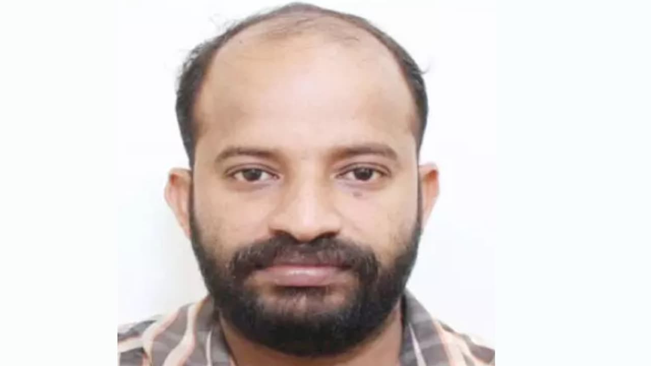 പ്രവാസി മലയാളി താമസ സ്ഥലത്ത് മരിച്ച നിലയിൽ പ്രവാസി മലയാളി താമസ സ്ഥലത്ത് മരിച്ച നിലയിൽ