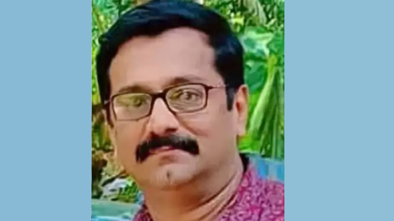 കോഴിക്കോട്ടെ ബിജെപി പ്രാദേശിക നേതാവ് കണ്ണൂരിലെ ഹോട്ടല്‍ മുറിയില്‍ മരിച്ച നിലയില്‍