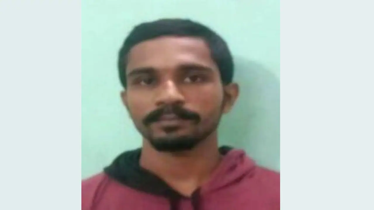 അമ്മയ്ക്കൊപ്പം നടന്നുവന്ന പ്രായപൂർത്തിയാകാത്ത പെൺകുട്ടിക്ക് നേരെ അതിക്രമം, തിരുവനന്തപുരത്ത് 22കാരൻ പിടിയിൽ അമ്മയ്ക്കൊപ്പം നടന്നുവന്ന പ്രായപൂർത്തിയാകാത്ത പെൺകുട്ടിക്ക് നേരെ അതിക്രമം, തിരുവനന്തപുരത്ത് 22കാരൻ പിടിയിൽ