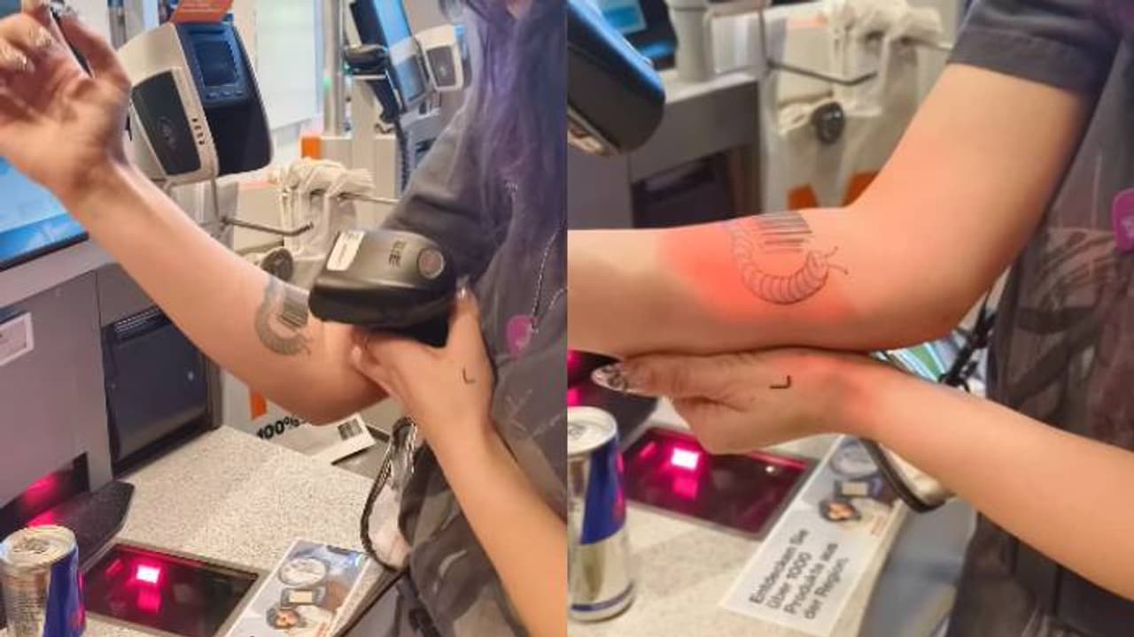 കയ്യിൽ ടാറ്റൂ ചെയ്തത് ബാർകോഡ്, സ്കാൻ ചെയ്ത് കടയിൽ നിന്നും സാധനം വാങ്ങി യുവതി കയ്യിൽ ടാറ്റൂ ചെയ്തത് ബാർകോഡ്, സ്കാൻ ചെയ്ത് കടയിൽ നിന്നും സാധനം വാങ്ങി യുവതി