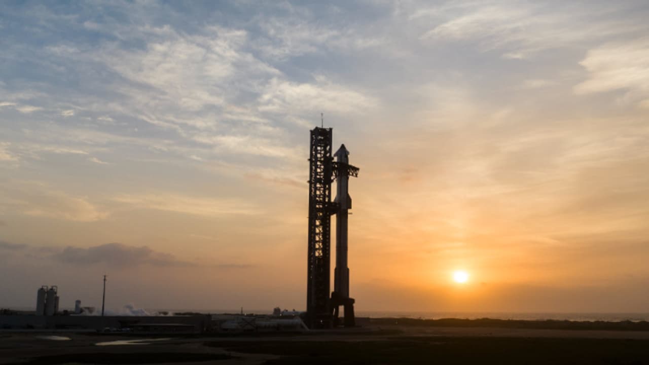 കഴിഞ്ഞ രണ്ടുവട്ടവും പൊട്ടിത്തെറി, സ്റ്റാര്ഷിപ്പ് 9 ാം പരീക്ഷണം നാളെ പുലര്ച്ചെ, തത്സമയം ഇന്ത്യയിലും കാണാം കഴിഞ്ഞ രണ്ടുവട്ടവും പൊട്ടിത്തെറി, സ്റ്റാര്ഷിപ്പ് 9 ാം പരീക്ഷണം നാളെ പുലര്ച്ചെ, തത്സമയം ഇന്ത്യയിലും കാണാം